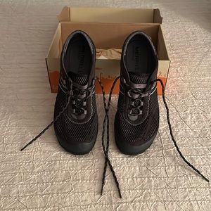 Merrell Pace Glove size 8.5 black shoe
